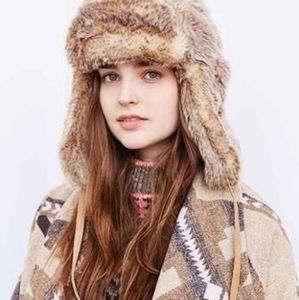 🌏❄H&M Fur Trapper Hat